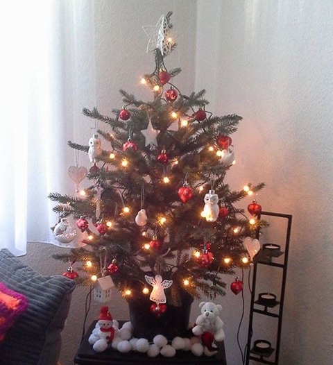 Topf / Tisch kuenstlicher Weihnachtsbäume - Bäume im Topf - Tisch 